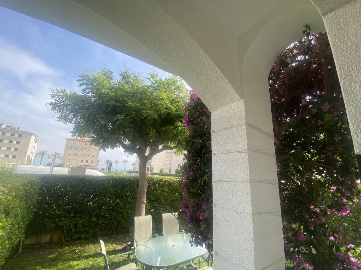 R17 Casa Merce Rodoreda Calafell Eksteriør bilde